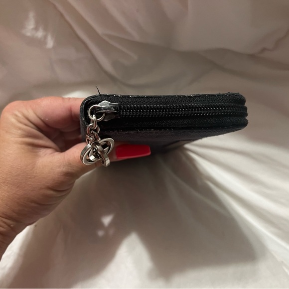 Authentic GUCCI Gucci Black GG Denim Canvas Round Zippy Long Wallet - Picture 4 of 11